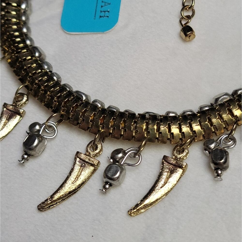 NWT Shiraleah Livia Gold and Silver Dagger Anklet Ankle Bracelet - Picture 2 of 6